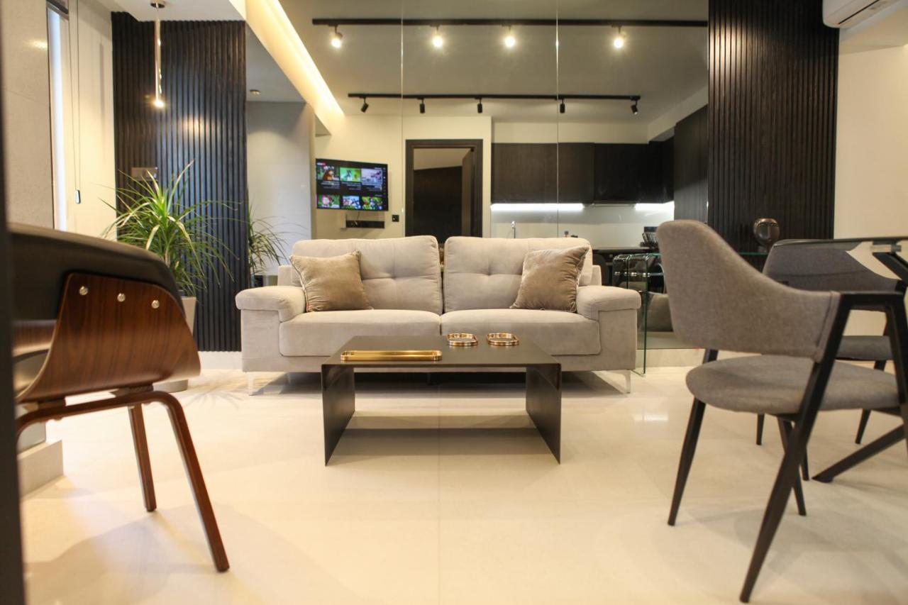 Raam Luxury Suites Larnaca Exterior photo